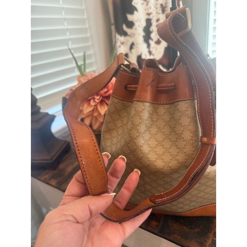 Celine Beige & Brown Canvas Bucket Shoulder Bag - Picture 4 of 12